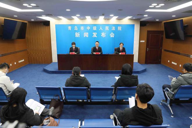 青岛中院发布2024年度减刑案件典型案例8个
